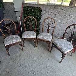 4 Chairs