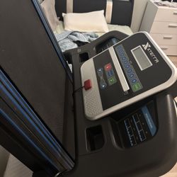 Xterra Folding Treadmill 