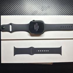 Apple Watch Series 10 [GPS, 46mm] Jet Black Aluminum Case With Black Sport Band