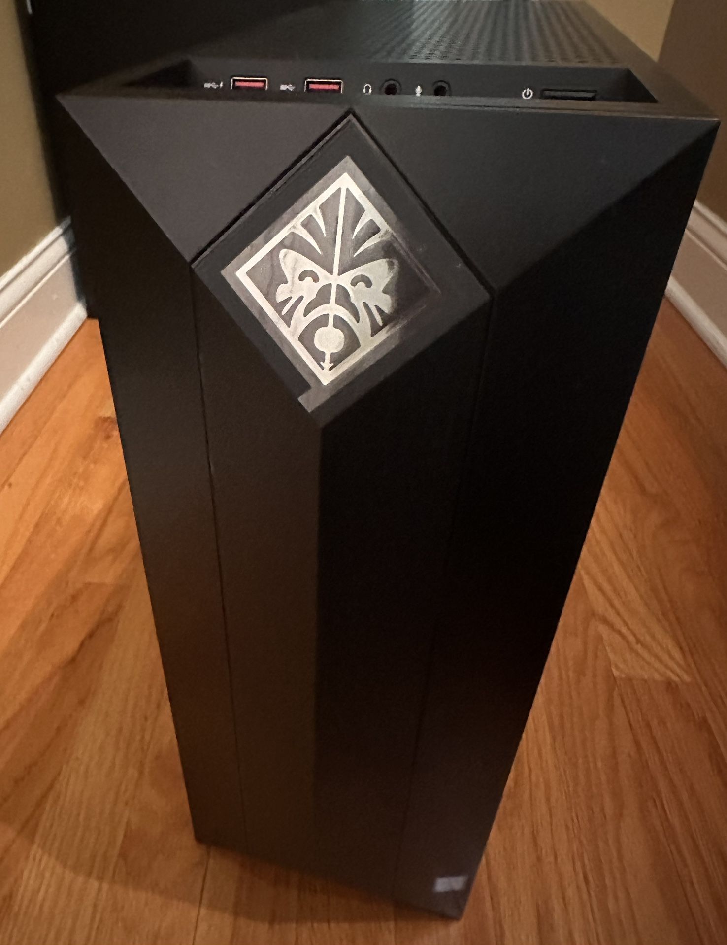 Gamers PC and Monitor