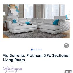 Via Sorrento Platinum 5 Pc Sectional Living Room