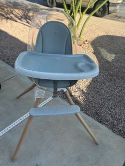 360° Cloud™ High Chair