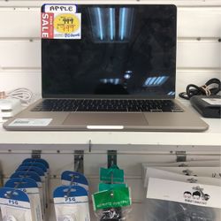 APPLE LAPTOP MODEL# A2681