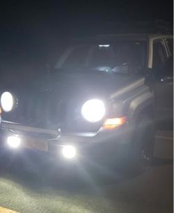 H7 LED Headlight Bulb,  High-Focus Extremely Bright 6500K Cool White Conversion Kit - Adjustable Beam, Halogen Replacement