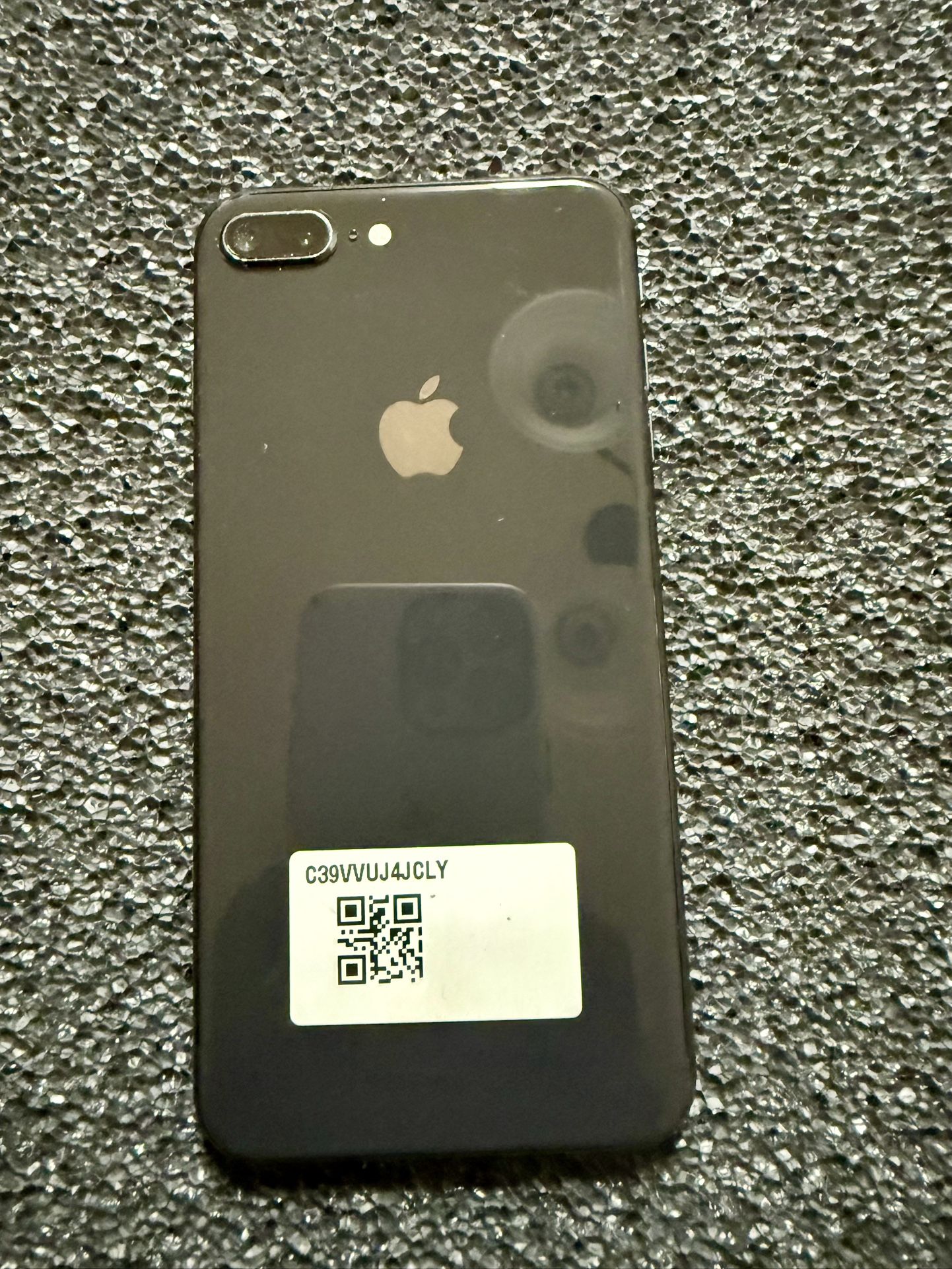 iPhone 8 Plus 64 gb Unlocked 