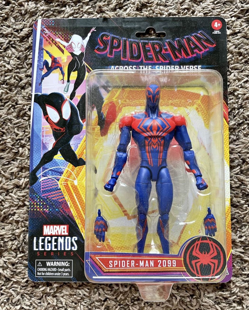 Marvel Legends Series Spider-Man 2099, Spider-Man Across the Spider-Verse Collectible Action Figure