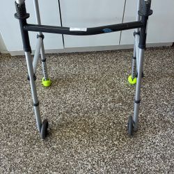 Invacare Walker