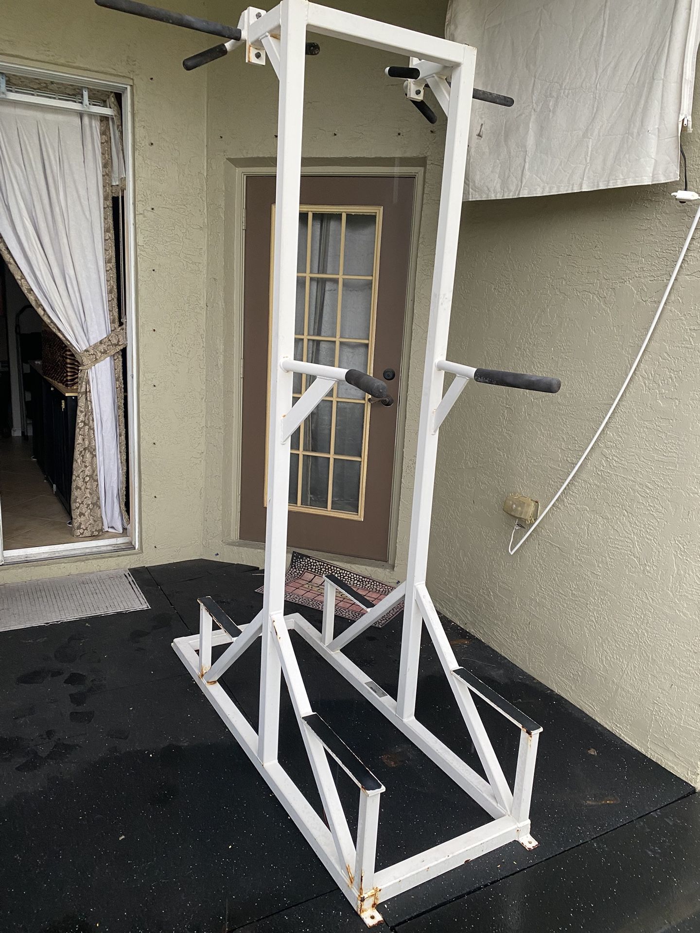 Exercise equipment