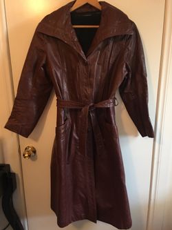 Woman’s Vintage Leather Raincoat