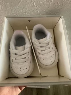 Baby shoes