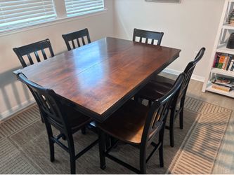 Dinning table with 6 chairs, counter height