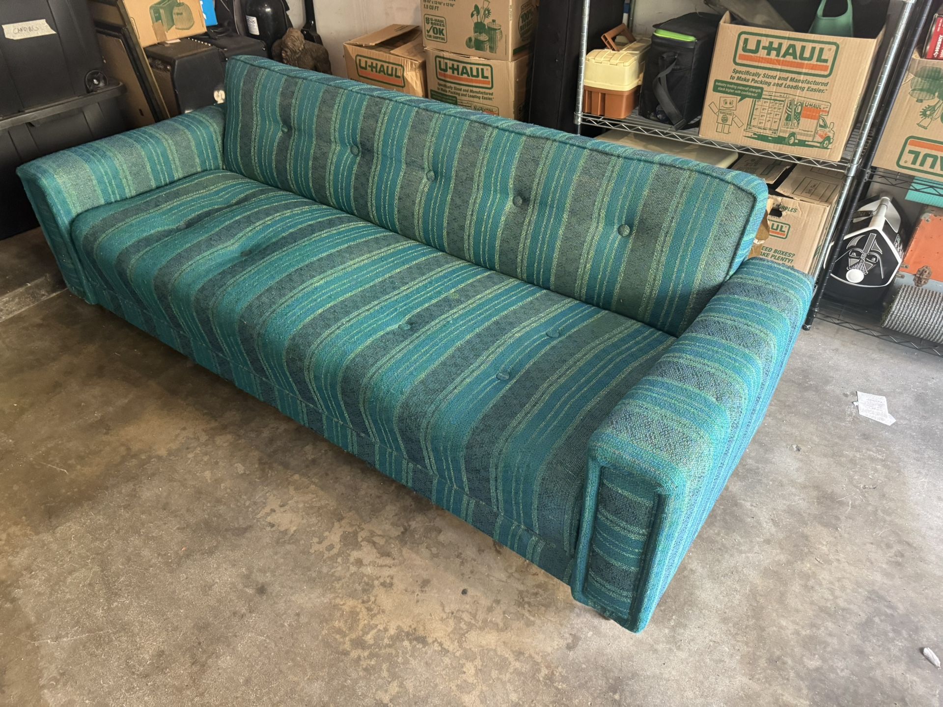 Vintage 60s Retro Clacker Couch