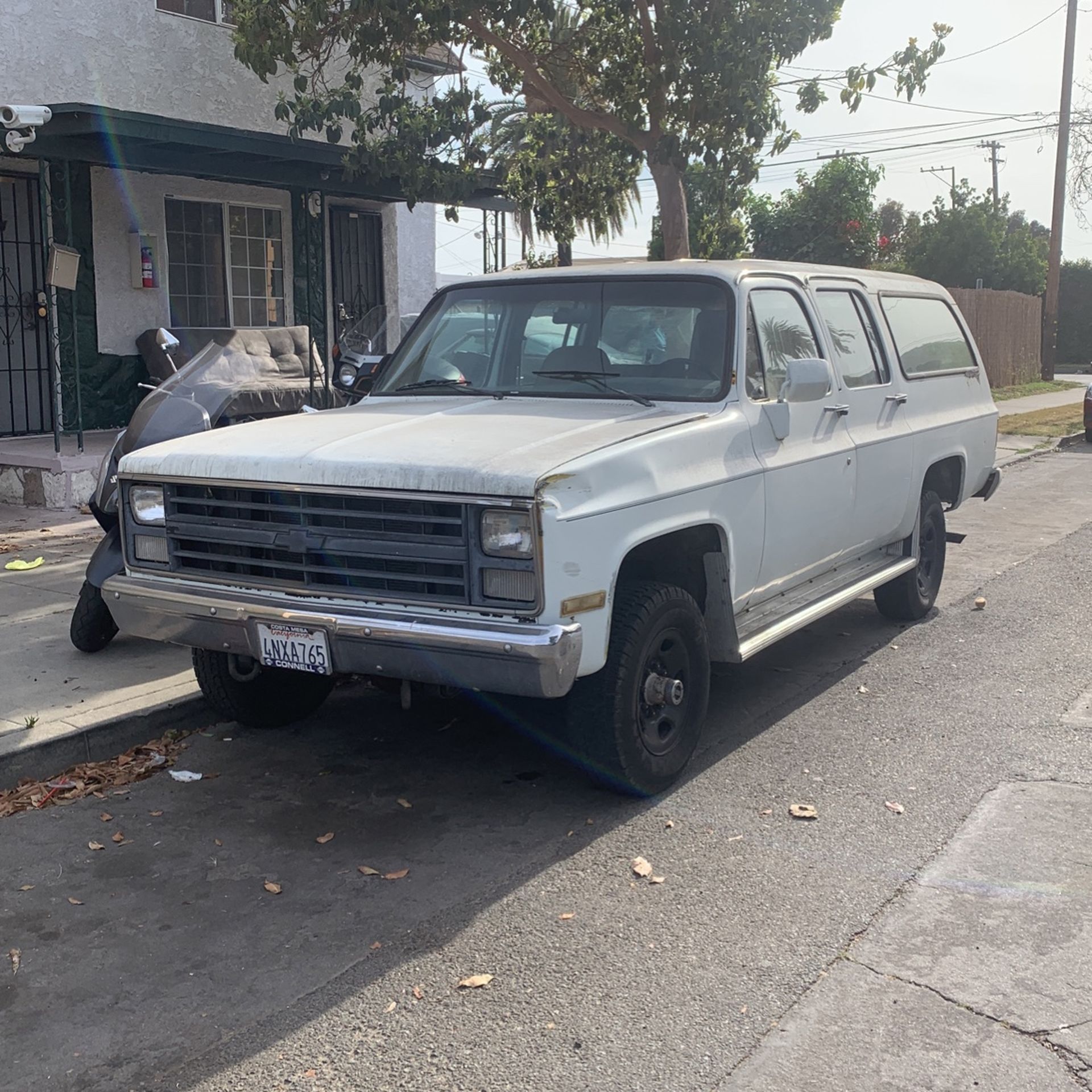 1987 Chevrolet R20 Suburban