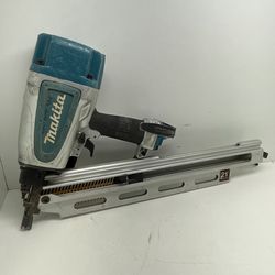 Makita Nailer 200807