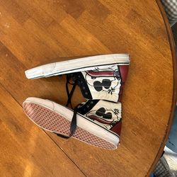 Vans peanuts snoopy house size 13