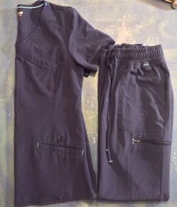Scrub star gray scrub set, worn once only
