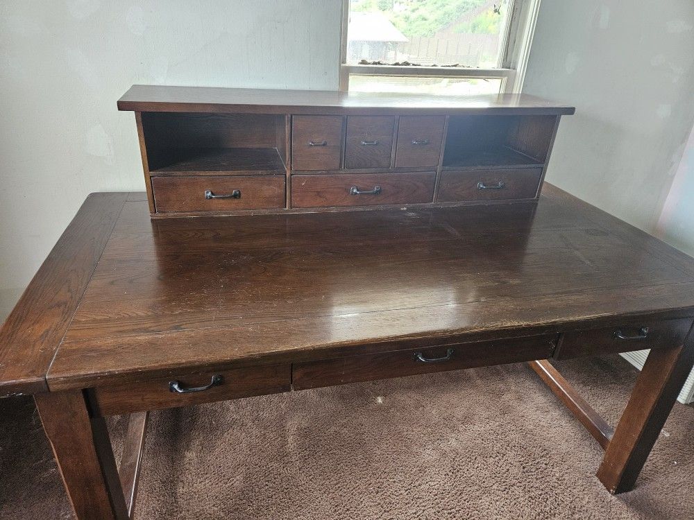 Desk