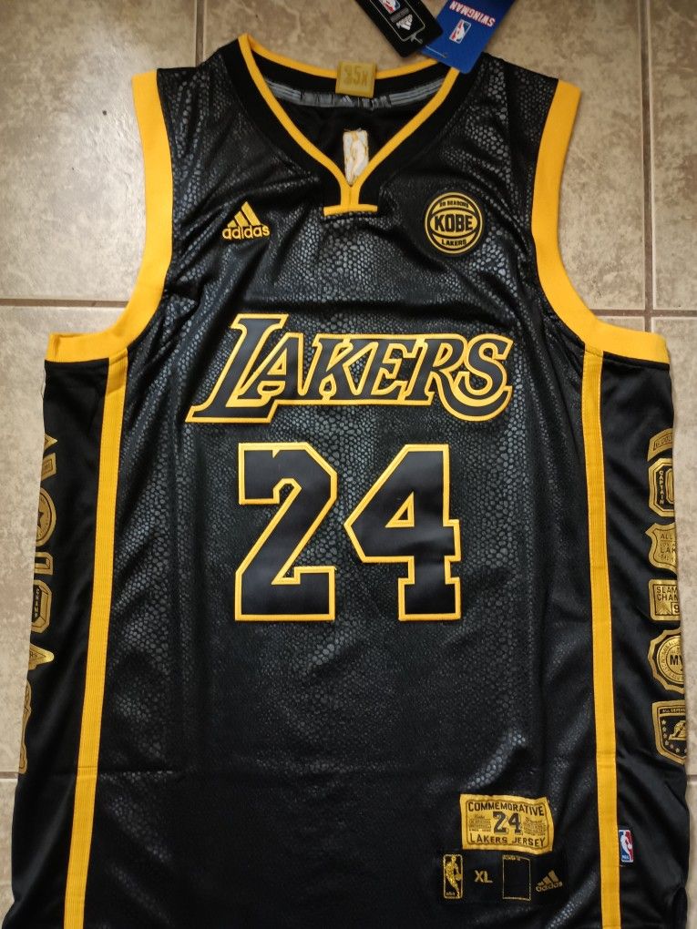 Los Angeles Lakers Jersey Kobe Bryant 