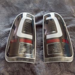 08-16 Ford Tailights 