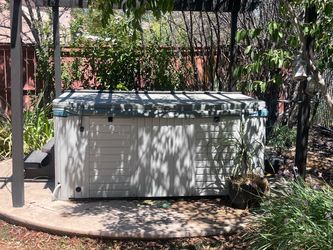 Awesome Caldera Utopia hot tub