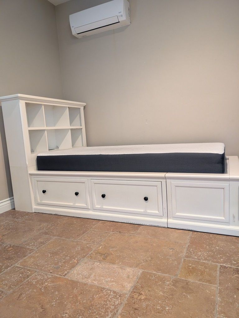 Bookcase Twin Bed