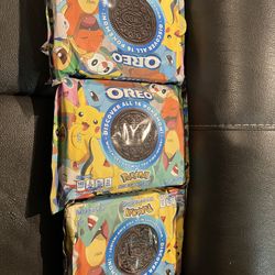 Pokémon Oreo Cookies New Never Opened (not For Consumption)
