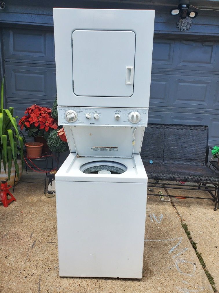 24 Kenmore Electric Stackable Set