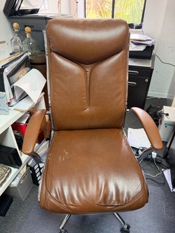 Executive Chair