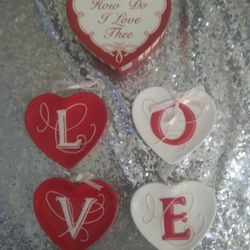 MWW Market mini set of 4, 4.5 inch LOVE plates