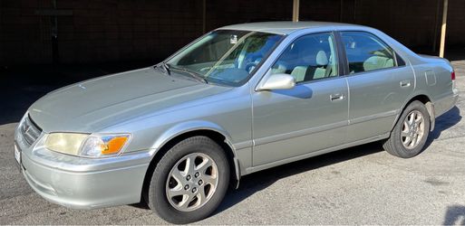 2000 Toyota Camry
