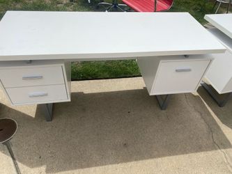 IKEA office desk and chairs for sale