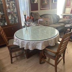 Kitchen Table 