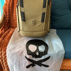 Nomatic McKinnon camera pack 25l coyote