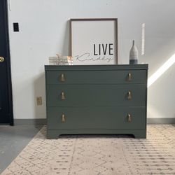 Sage Green Kroehler Dresser (Delivery Available)