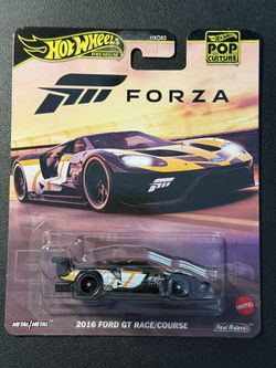 Hot Wheels 2016 Ford GT Race/Course Premium 1:64 Diecast Car