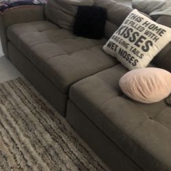 350 Jordan’s Furniture Couch ! Need Gone