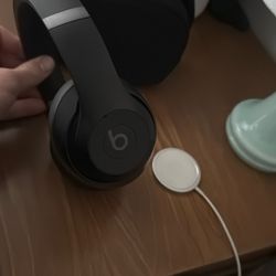 Beats Studio Pro Black