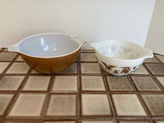 Vintage Pyrex bowls #3