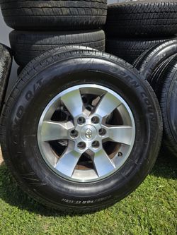 Set Wheels Tacoma  Toyo Tires