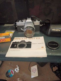 MINOLTA SAT 101 35 mm CAMERA