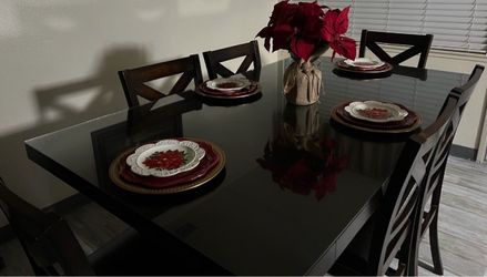Dinning table