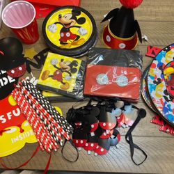 MICKEY MOUSE BIRTHDAY DECORATIONS
