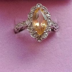 Marquise Shaped Citrine -&- Diamonds Ring 