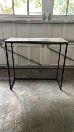 FREE: console table