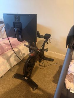 Original Peloton Bike – Great Mechanical Condition