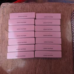 Louis Vuitton Fragrance Samples – $10  Each – 40+ Available!Description:
Selling authentic Louis Vuitton fragrance samples for just $10 each! 
