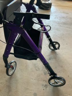 Quicwell  rollator walker