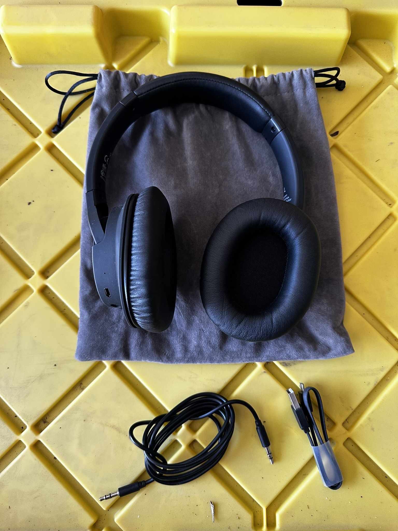 Bluetooth Headphones