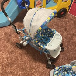 Joovy Kids Stroller And Car seat 