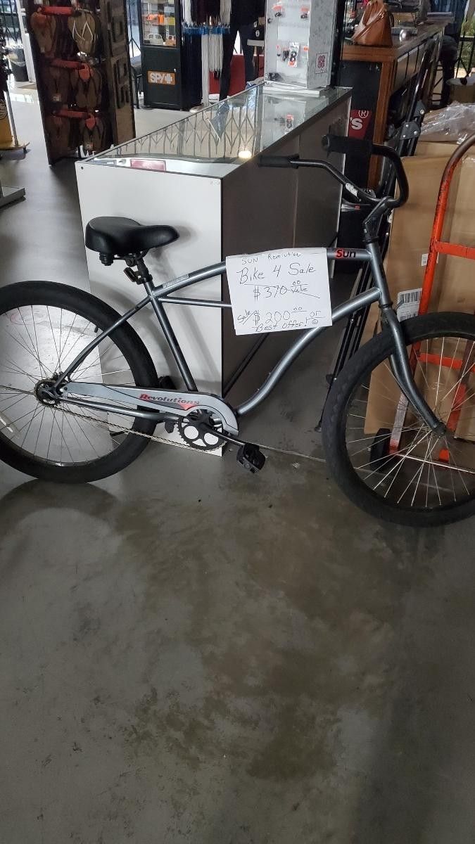 sun revolution bike